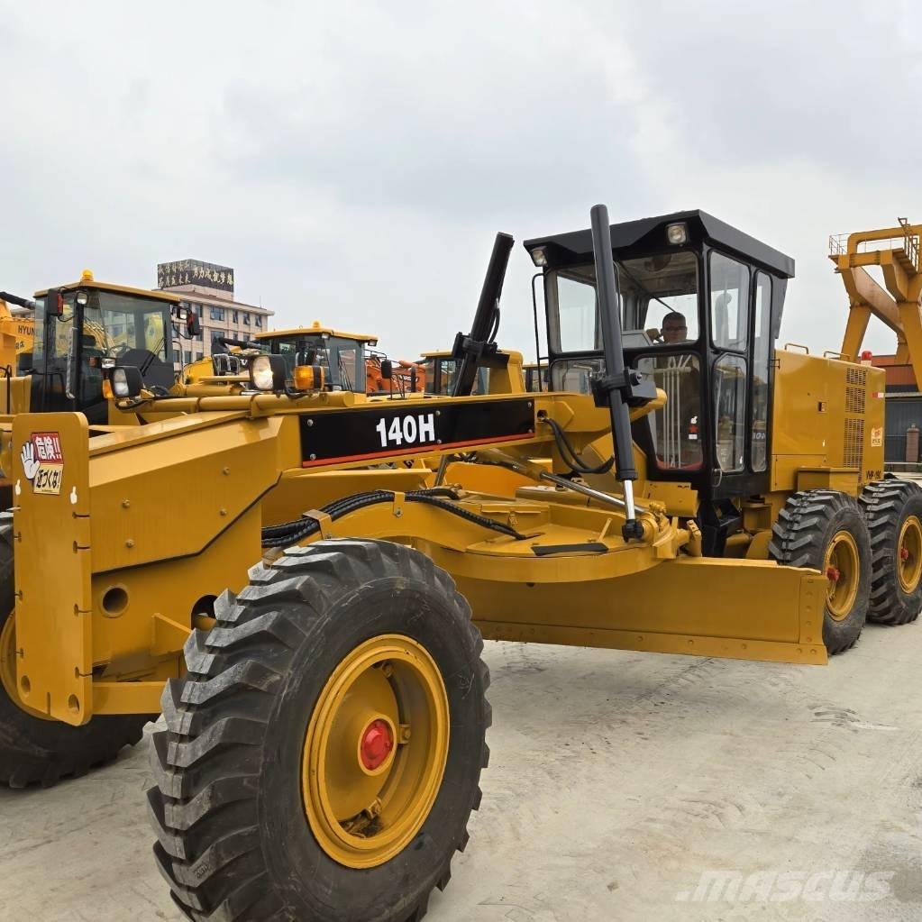 CAT 140H 平地机/推土机