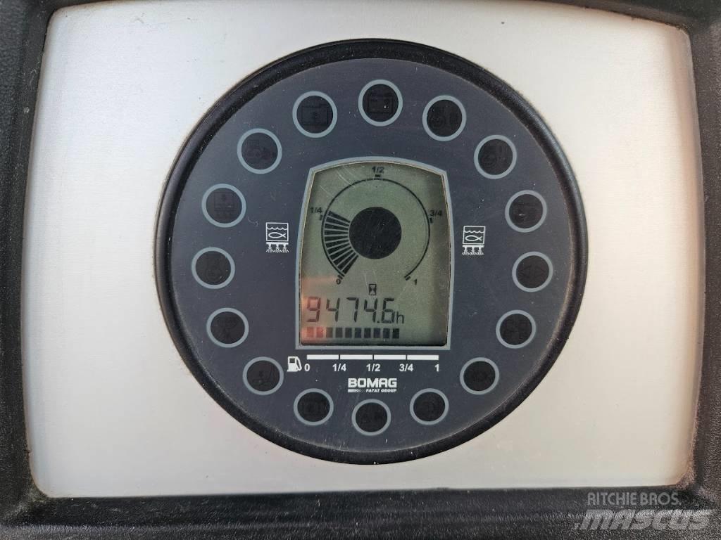 Bomag BW 174 A P-4 双轮压路机