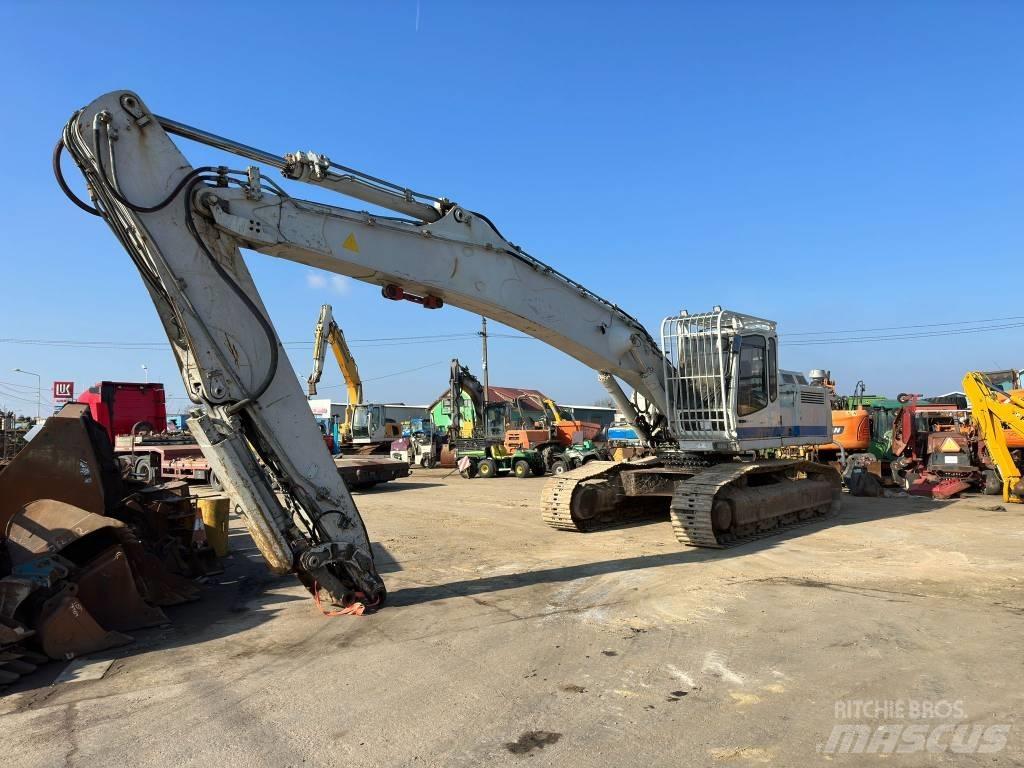 Liebherr R934B S-HD 组装挖掘机