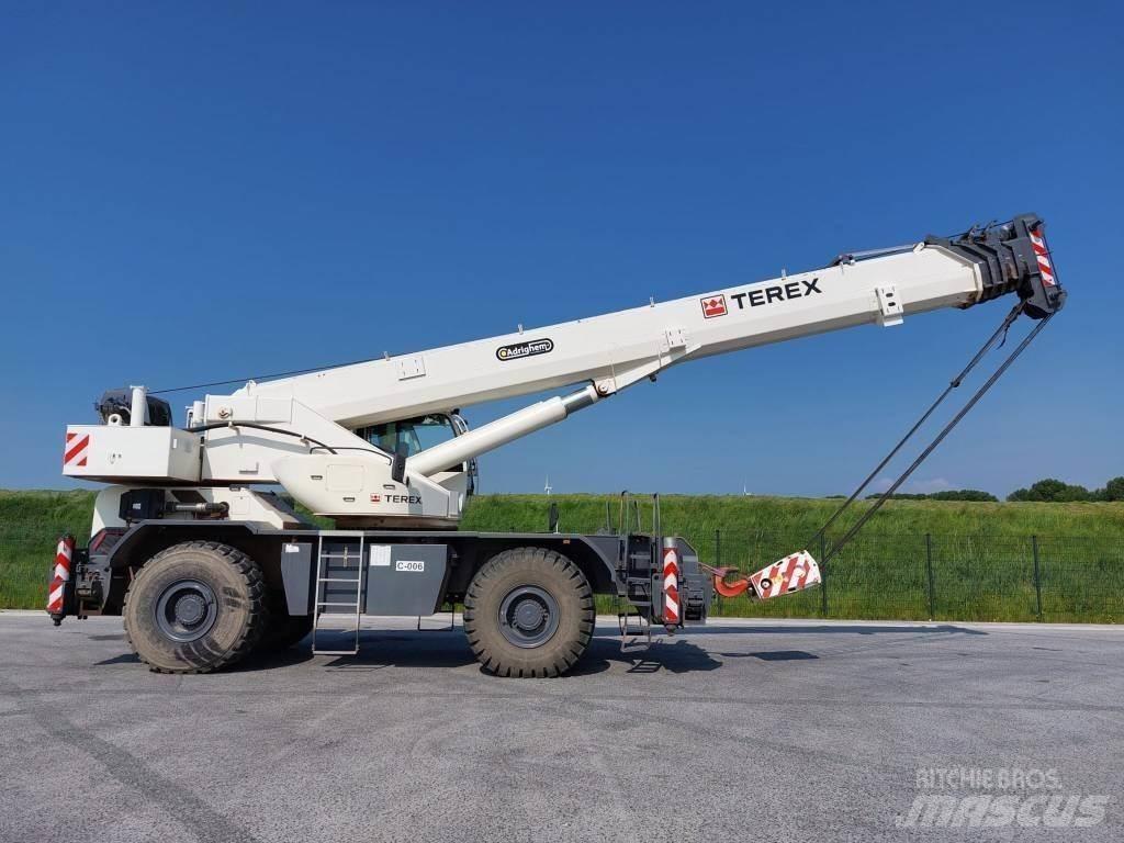 Terex RT90 越野轮胎起重机︳越野吊︳越野起重机︳移动式起重机