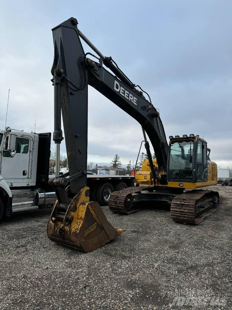DEERE 210G LC 履带挖掘机