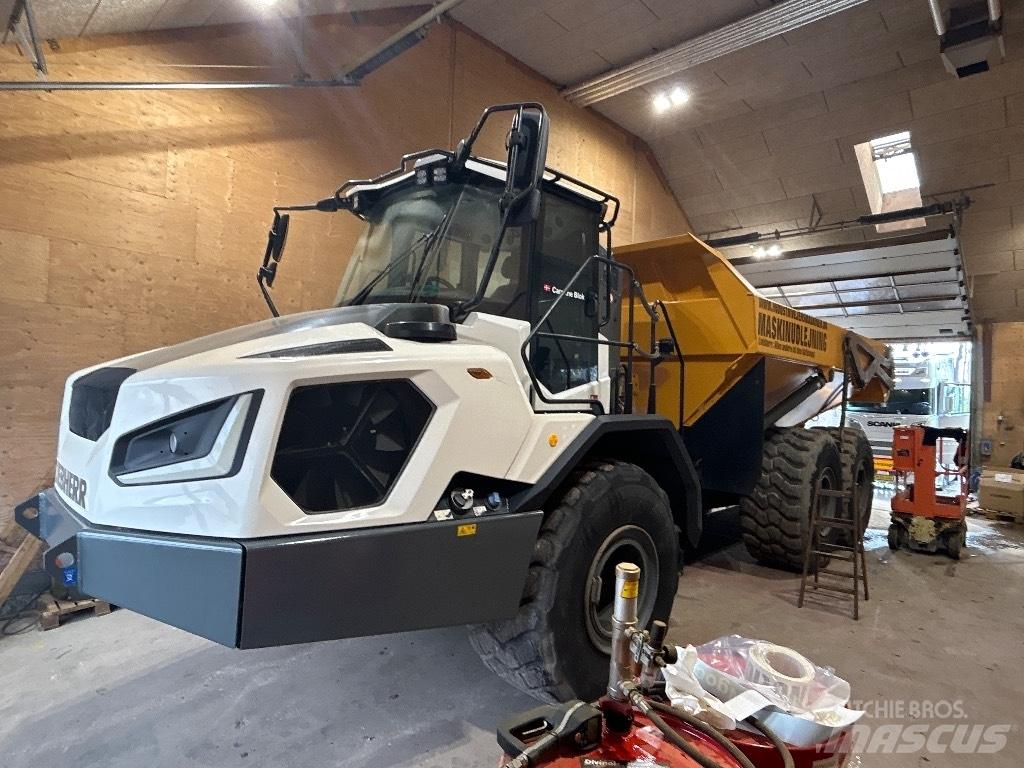 Liebherr TA 230 铰接式自卸车