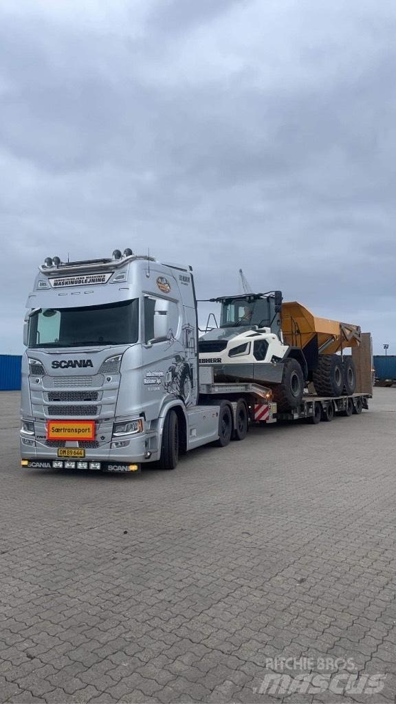Liebherr TA 230 铰接式自卸车