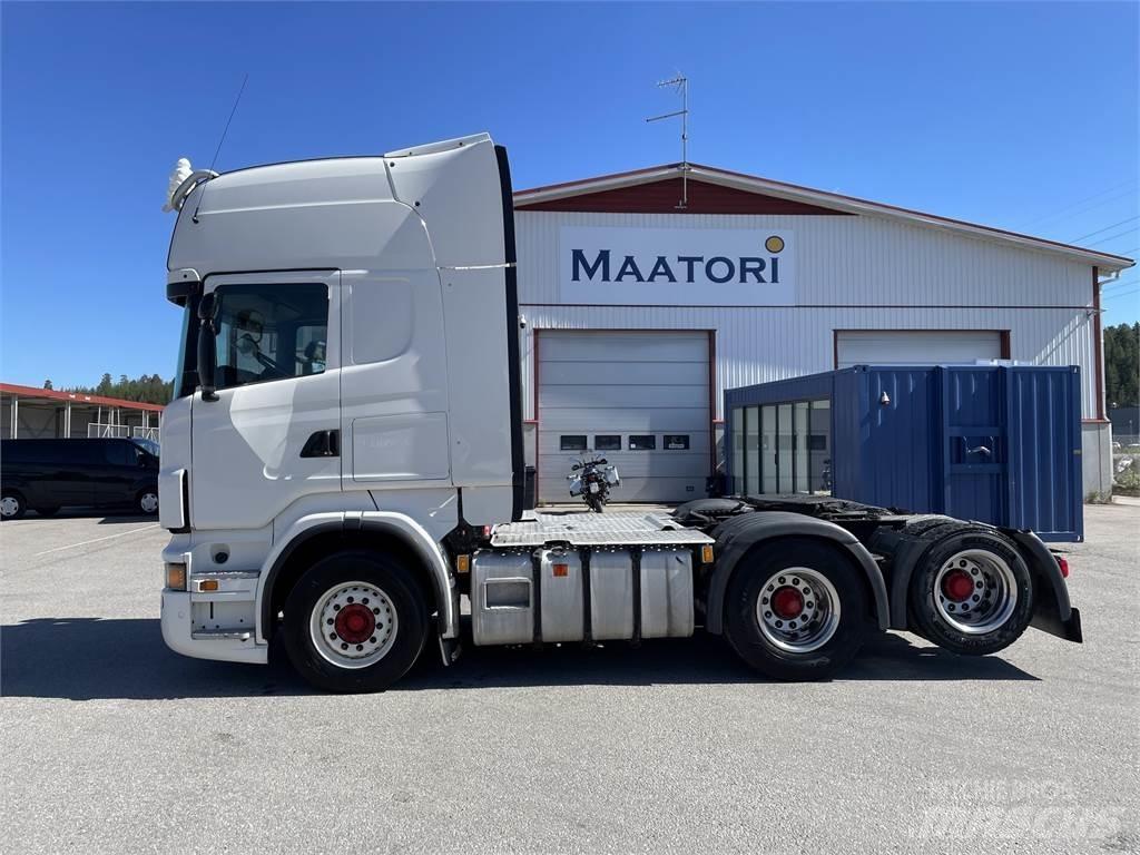 Scania R560 6x2 牵引车
