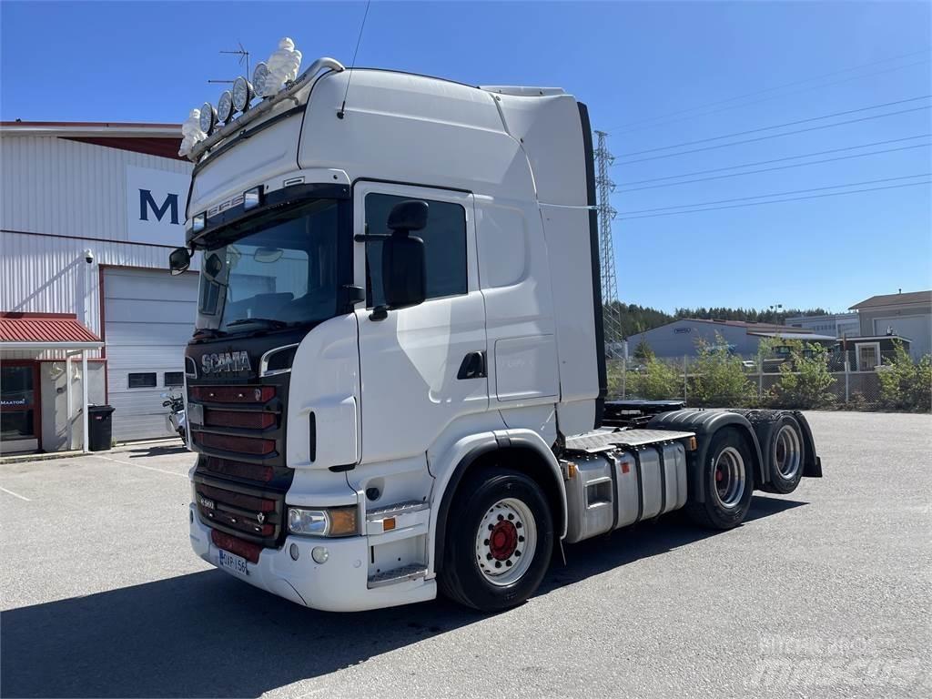 Scania R560 6x2 牵引车