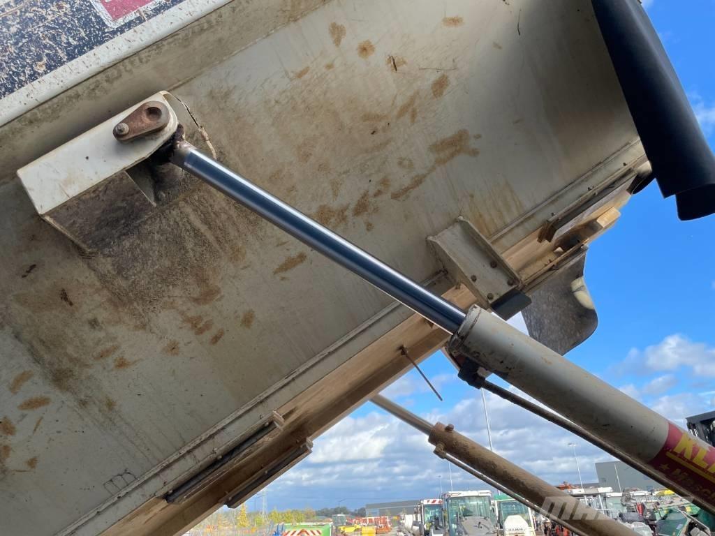 Terex TA 30-7 铰接式自卸车