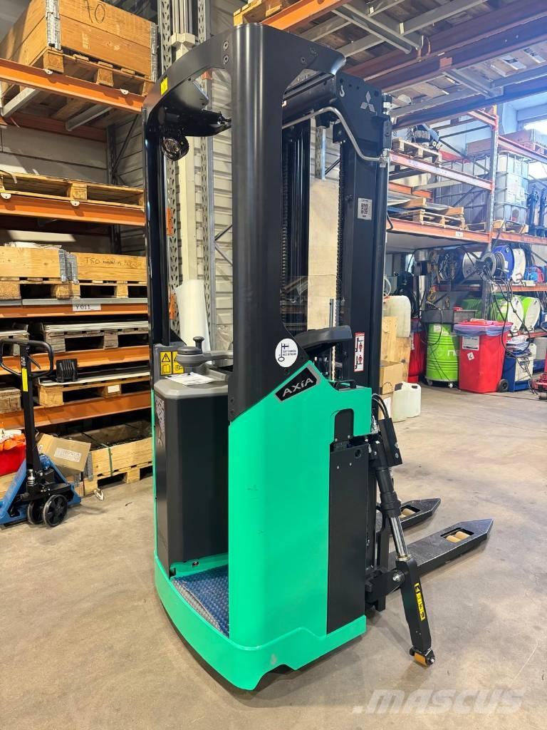 Mitsubishi SBR16N2 行走式堆垛机