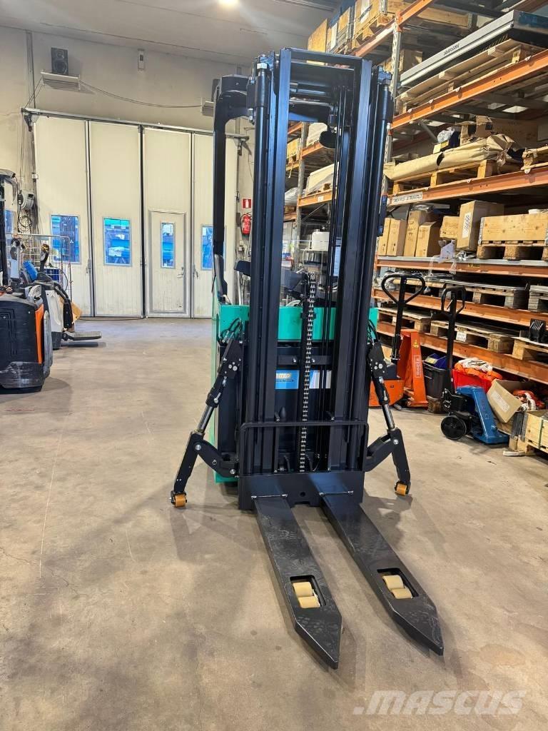 Mitsubishi SBR16N2 行走式堆垛机