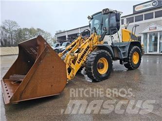 Liebherr L 524 轮式装载机