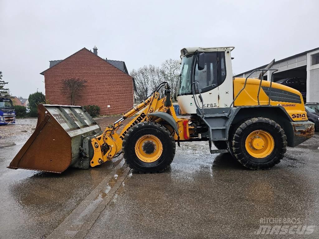 Liebherr L 524 轮式装载机
