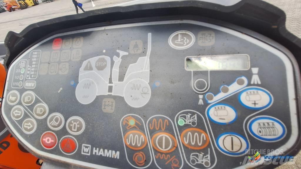 Hamm HD 10 VV 双轮压路机