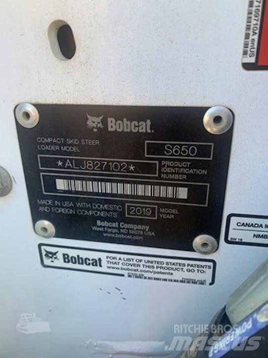 Bobcat S 650 滑移装载机