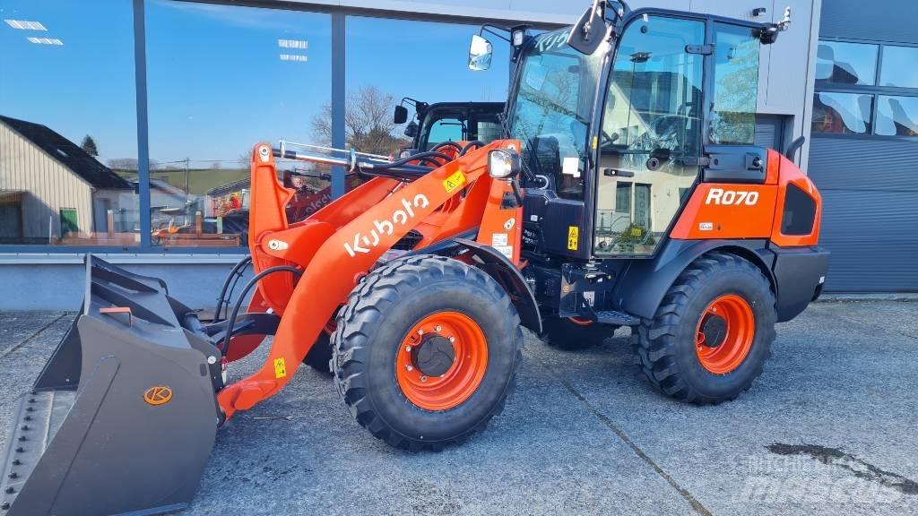 Kubota R 070 轮式装载机