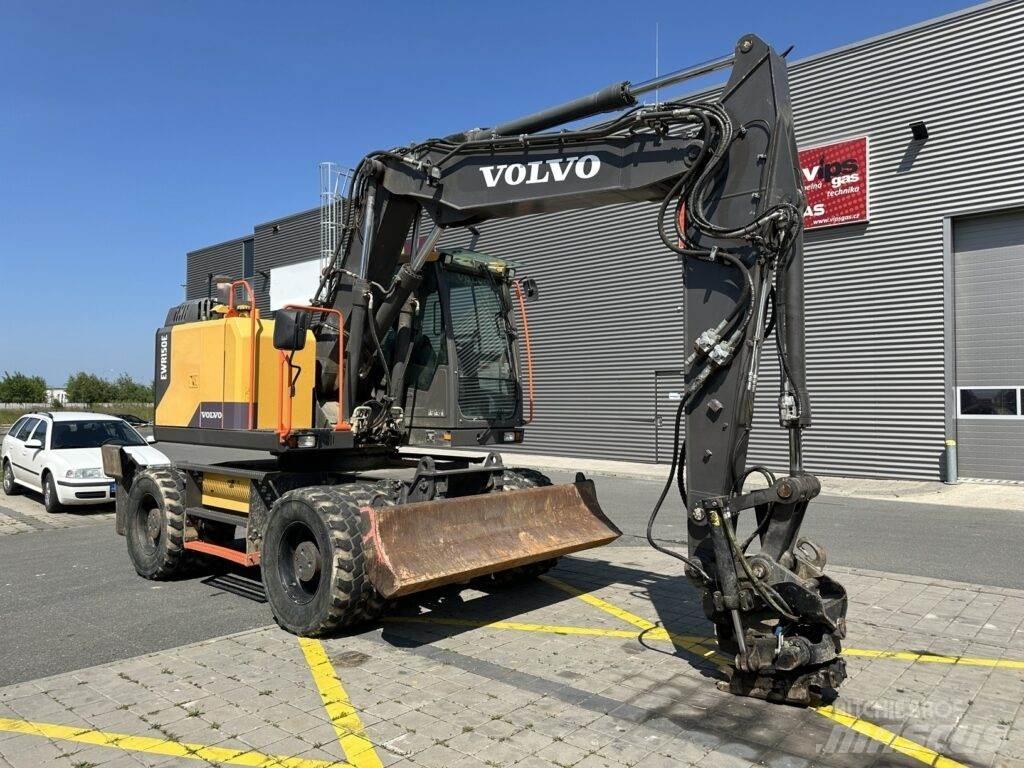 Volvo EWR150E 轮式挖掘机
