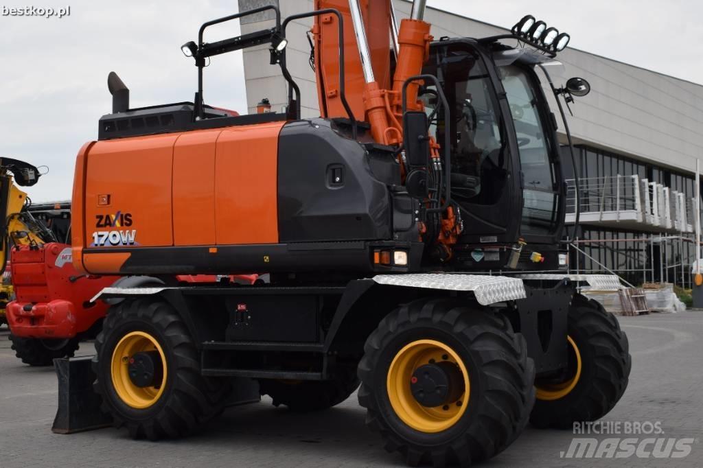 Hitachi ZX170 W-6 轮式挖掘机
