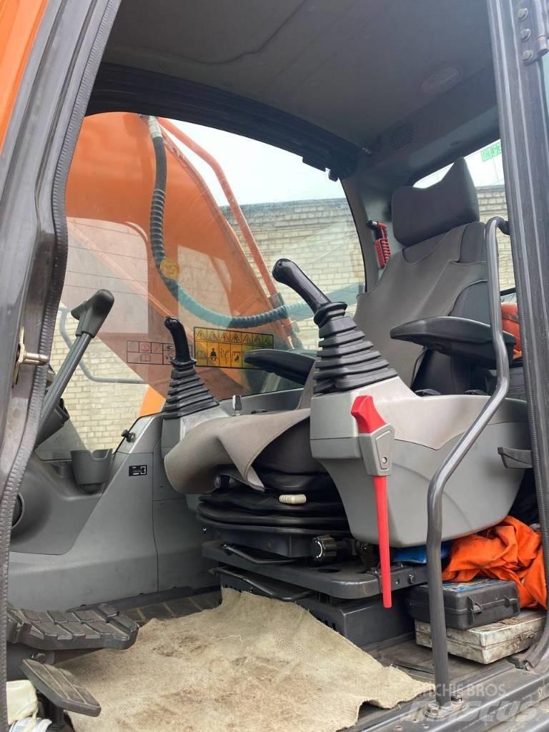 Doosan DX 340 LCA 履带挖掘机