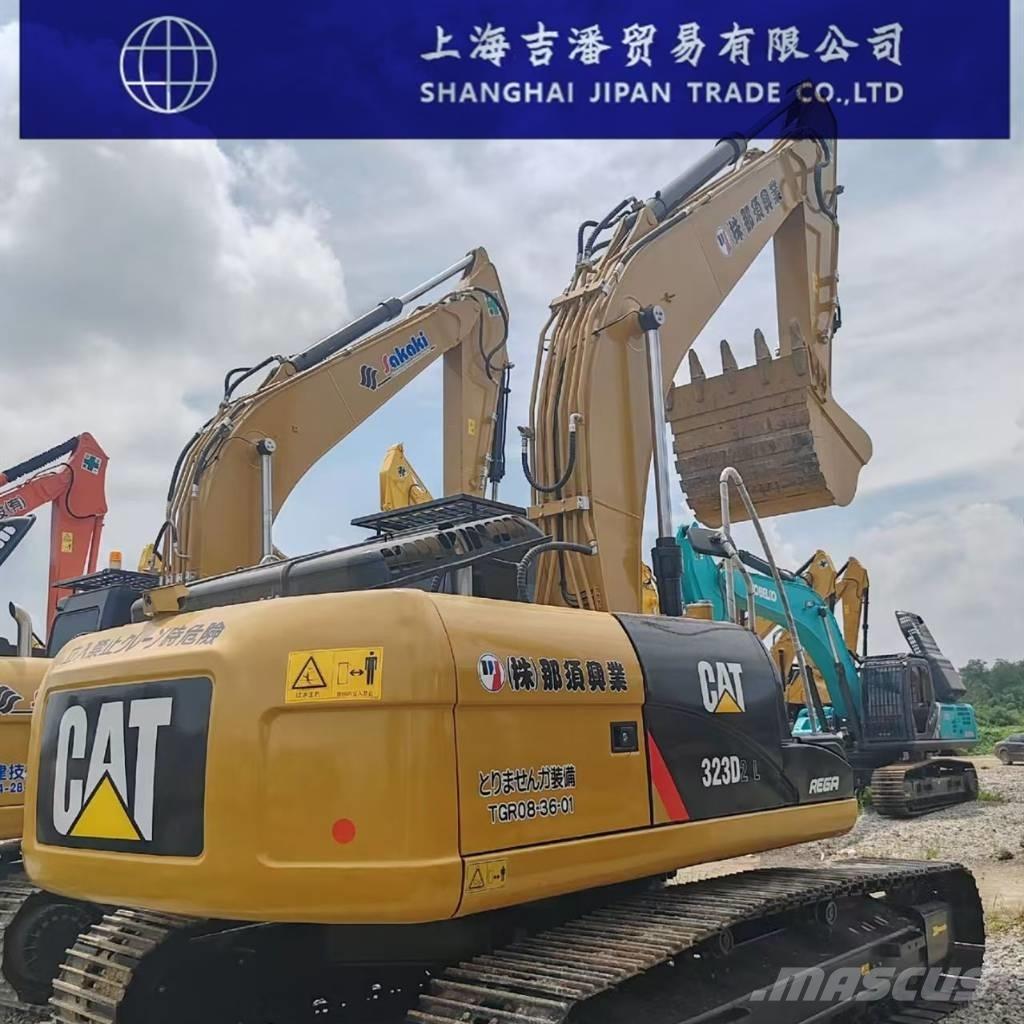 CAT 323 D 履带挖掘机