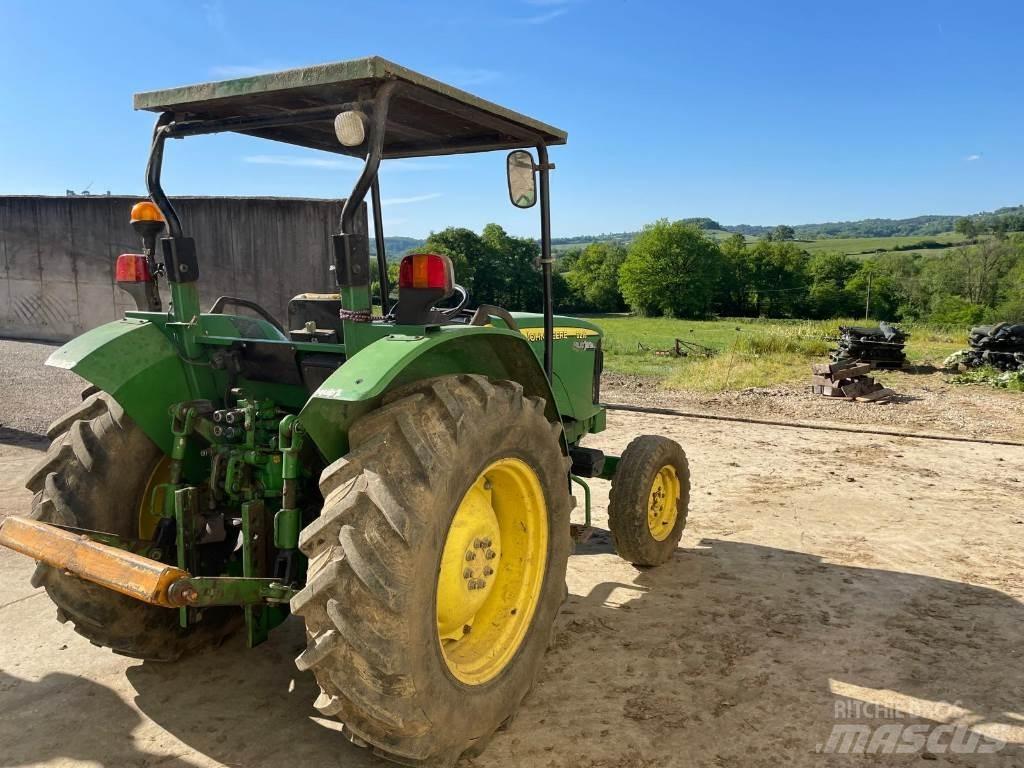 John Deere 5215 拖拉机/农用车