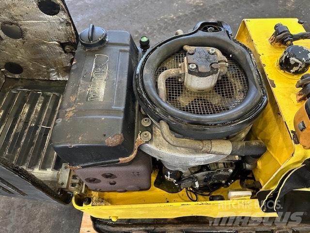 Bomag BPH80/65 土壤压实机