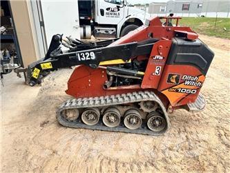 Ditch Witch sk 1050 滑移装载机
