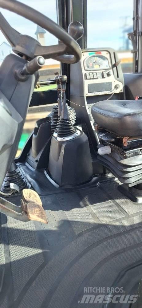 JCB 3dx 反铲装载机