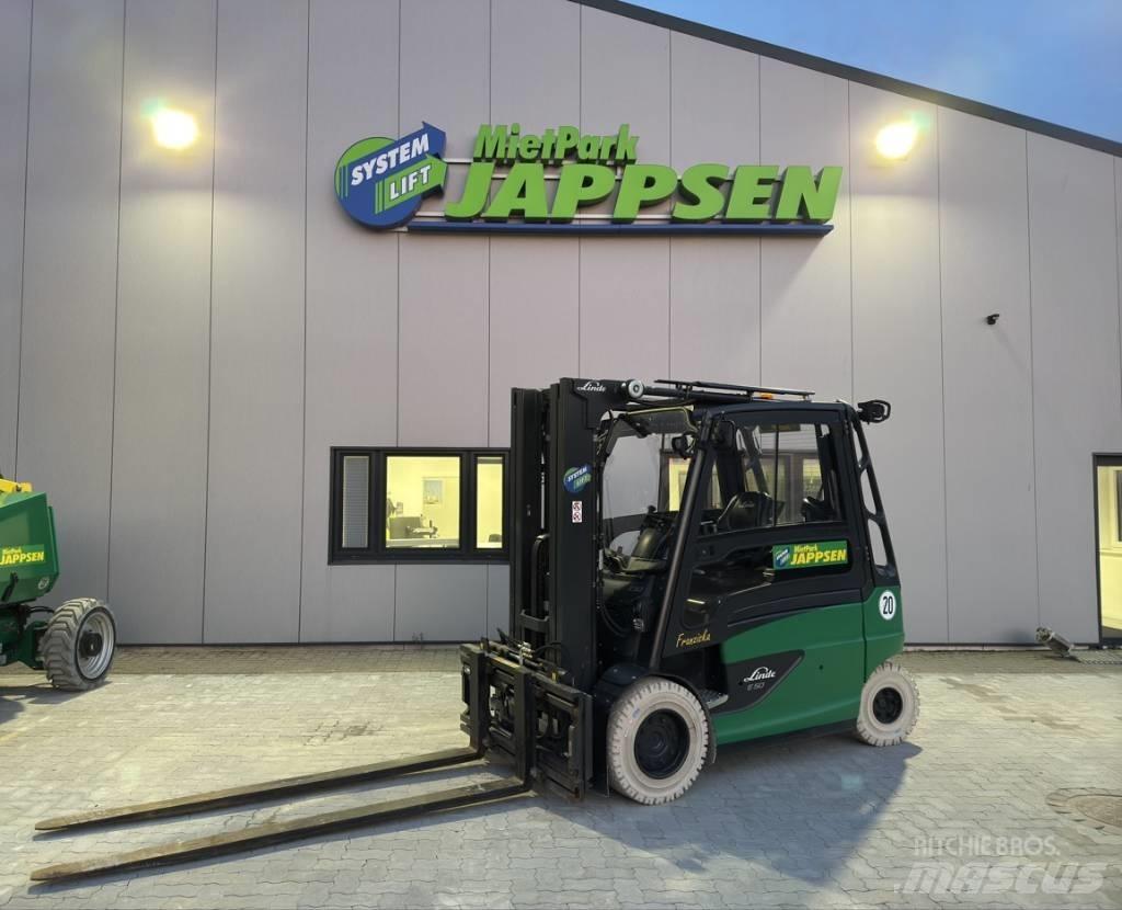 Linde E 50 HL 电动叉车