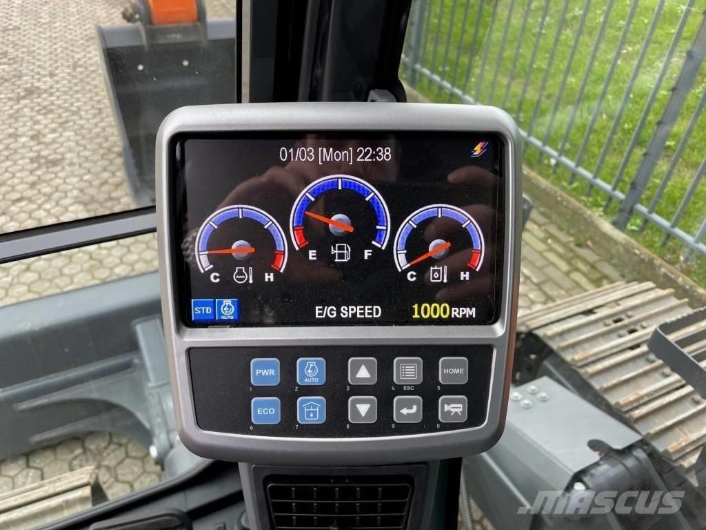 Doosan dx140w 轮式挖掘机
