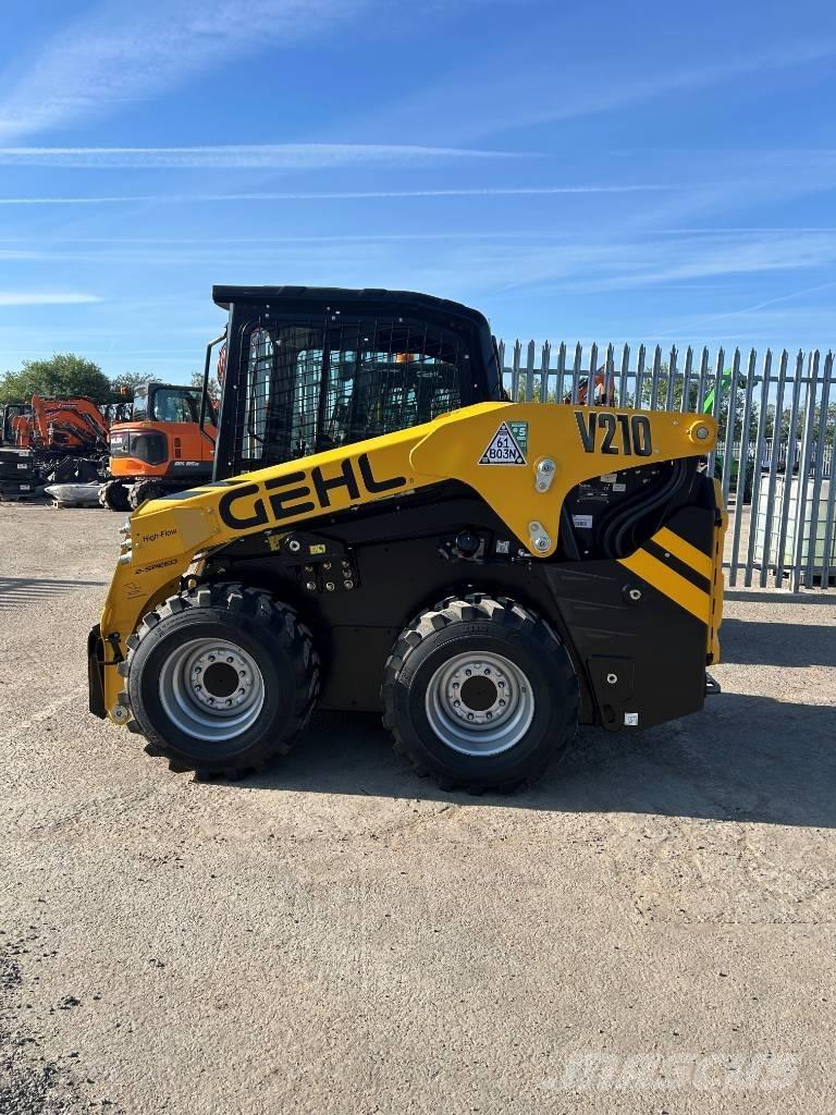 Gehl V210 滑移装载机