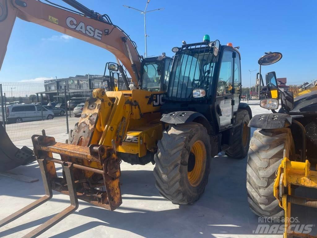 JCB 531-70 伸缩臂叉装车|叉装车