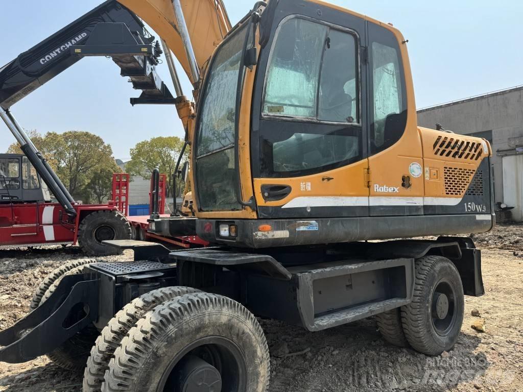 Hyundai R 150 W 轮式挖掘机