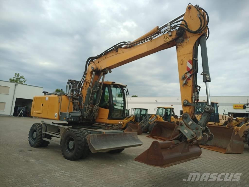 Liebherr A 924 轮式挖掘机