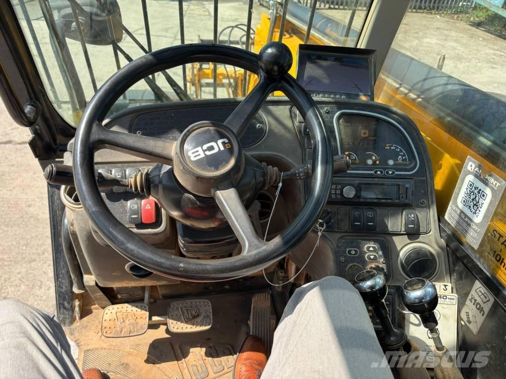 JCB 540-140 伸缩臂叉装车|叉装车