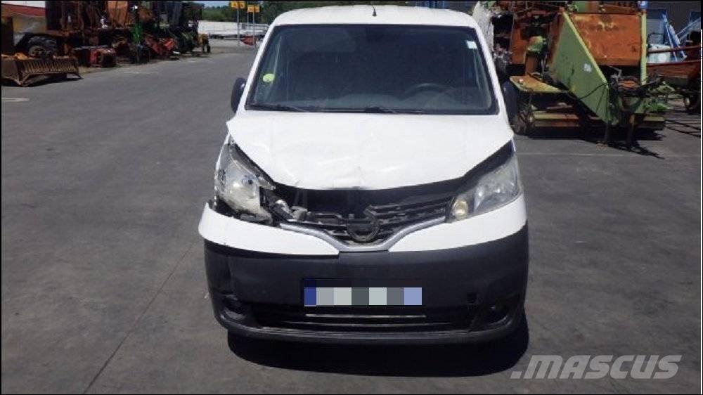 Nissan NV 200 大型面包车