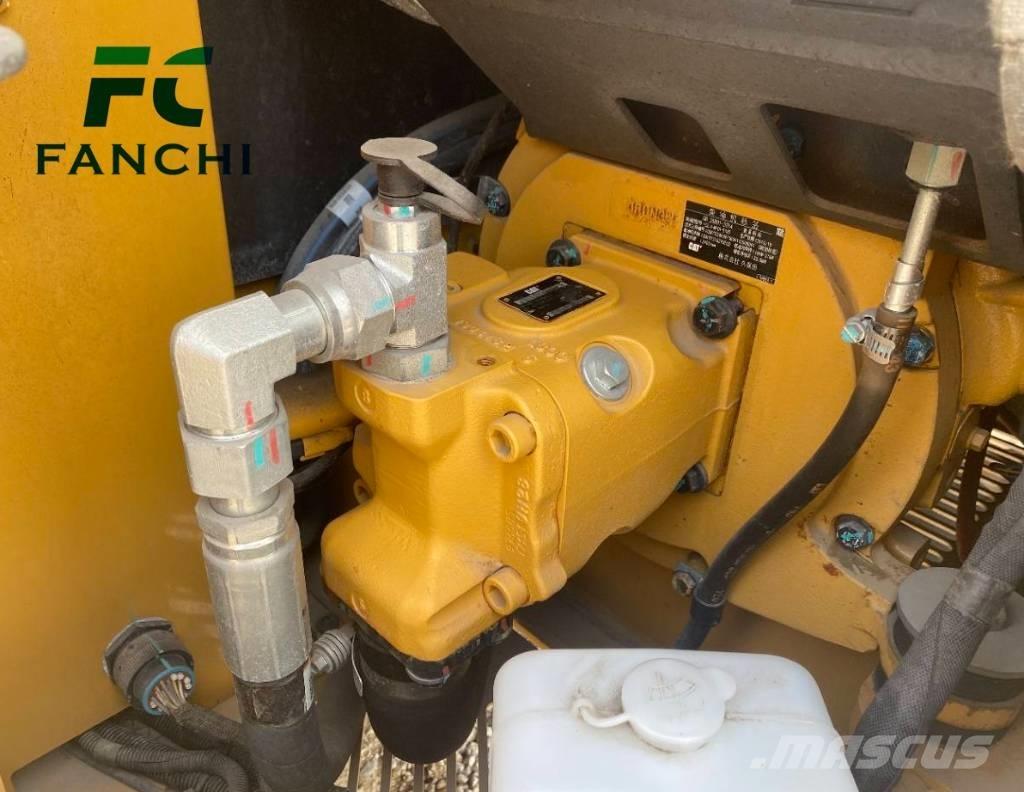 CAT 306 履带挖掘机