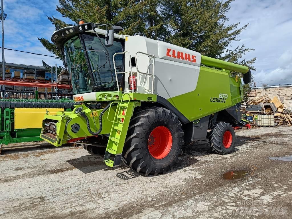 CLAAS Lexion 670 联合收割机