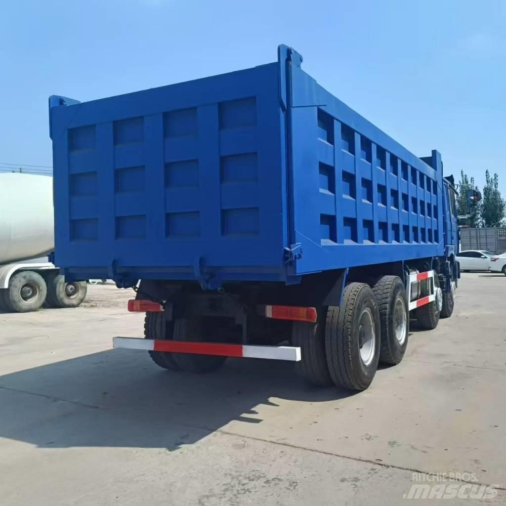 Shacman F3000 8X4 自卸式货车