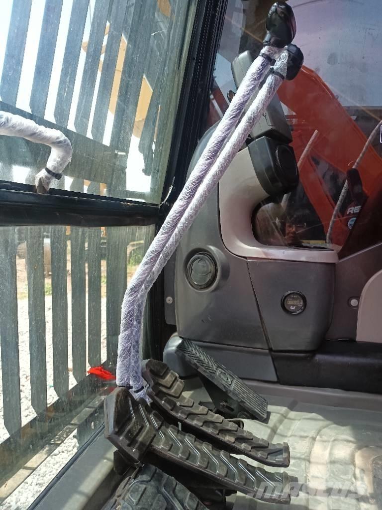 CAT 320D2 履带挖掘机