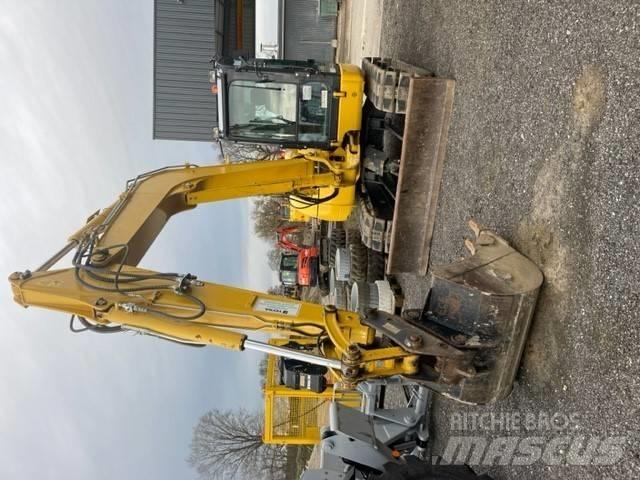 Komatsu PC80MR 伸缩臂叉装车|叉装车