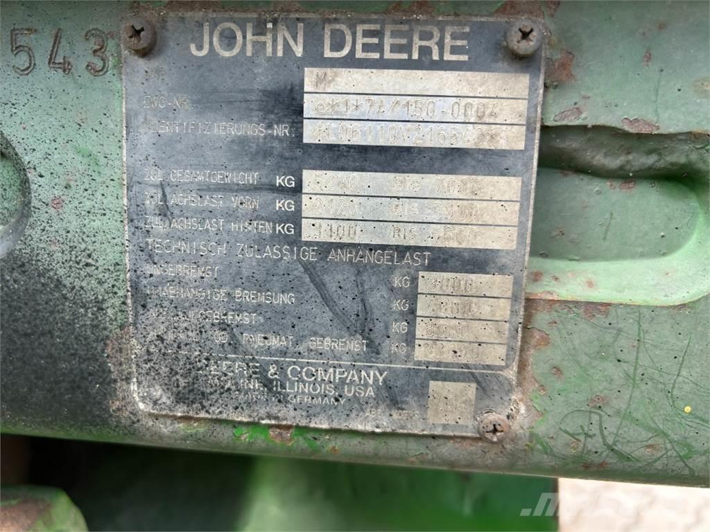 John Deere 6110 拖拉机/农用车