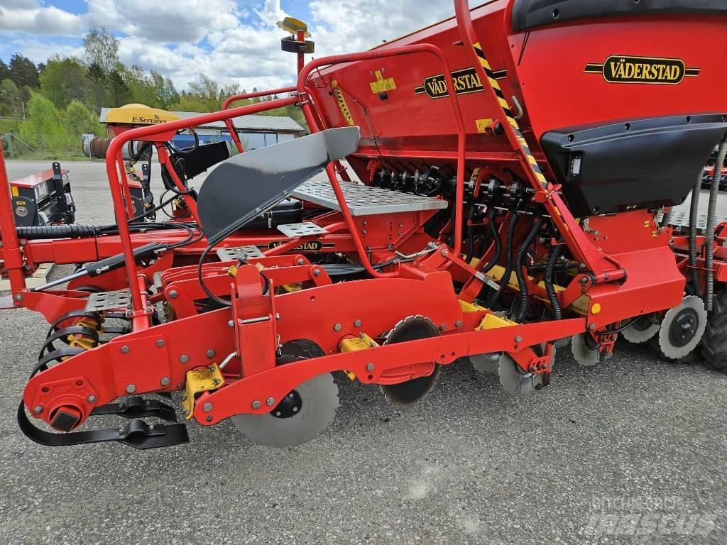 Väderstad Rapid 300 多功能条播机