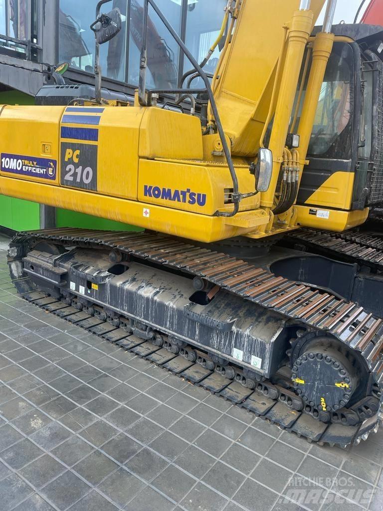 Komatsu PC210-10MO 履带挖掘机