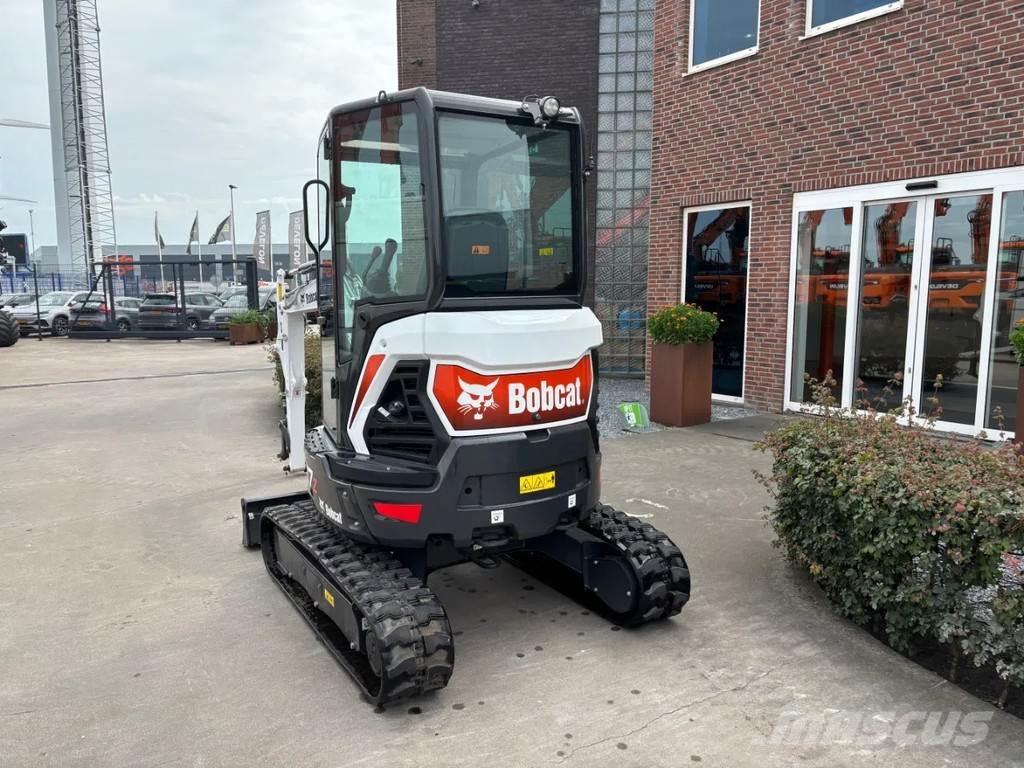Bobcat E27Z 小型挖掘机