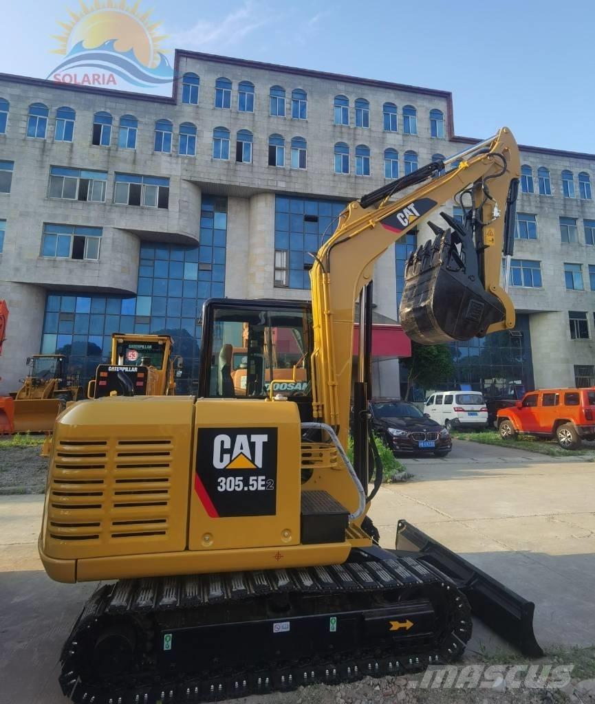 CAT 305.5E2 履带挖掘机
