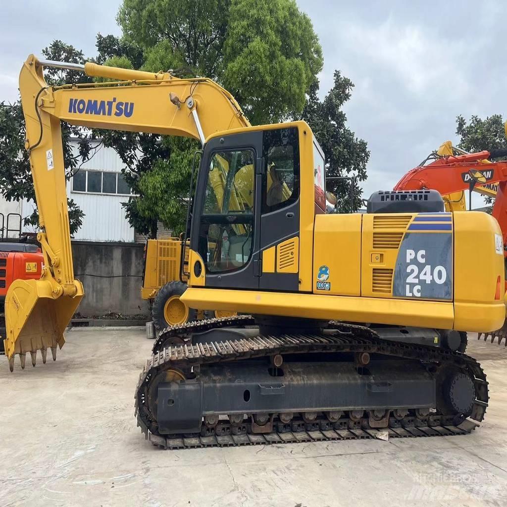 Komatsu PC 240 LC 履带挖掘机