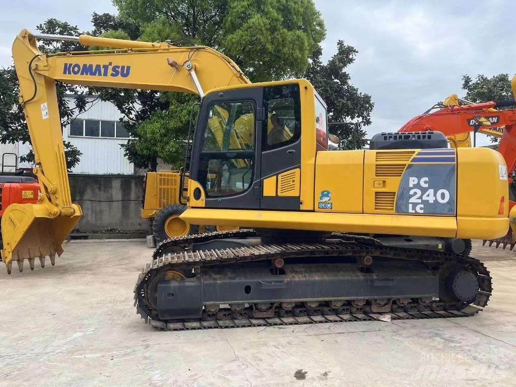 Komatsu PC 240 LC 履带挖掘机