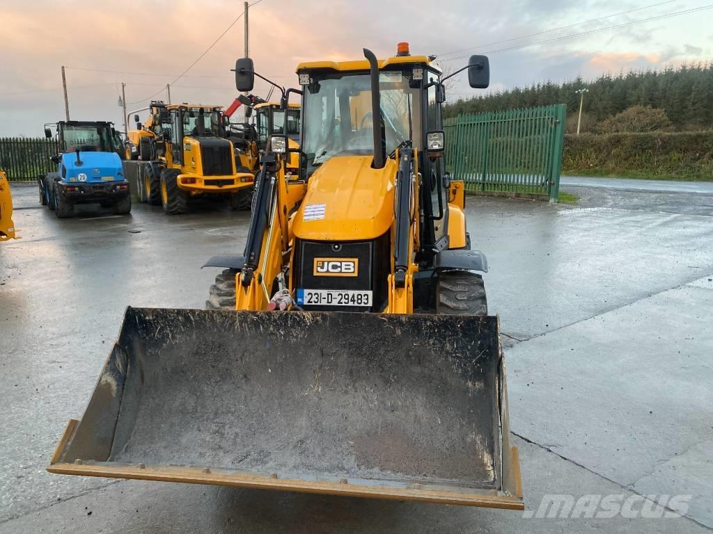 JCB 3CX Compact 反铲装载机