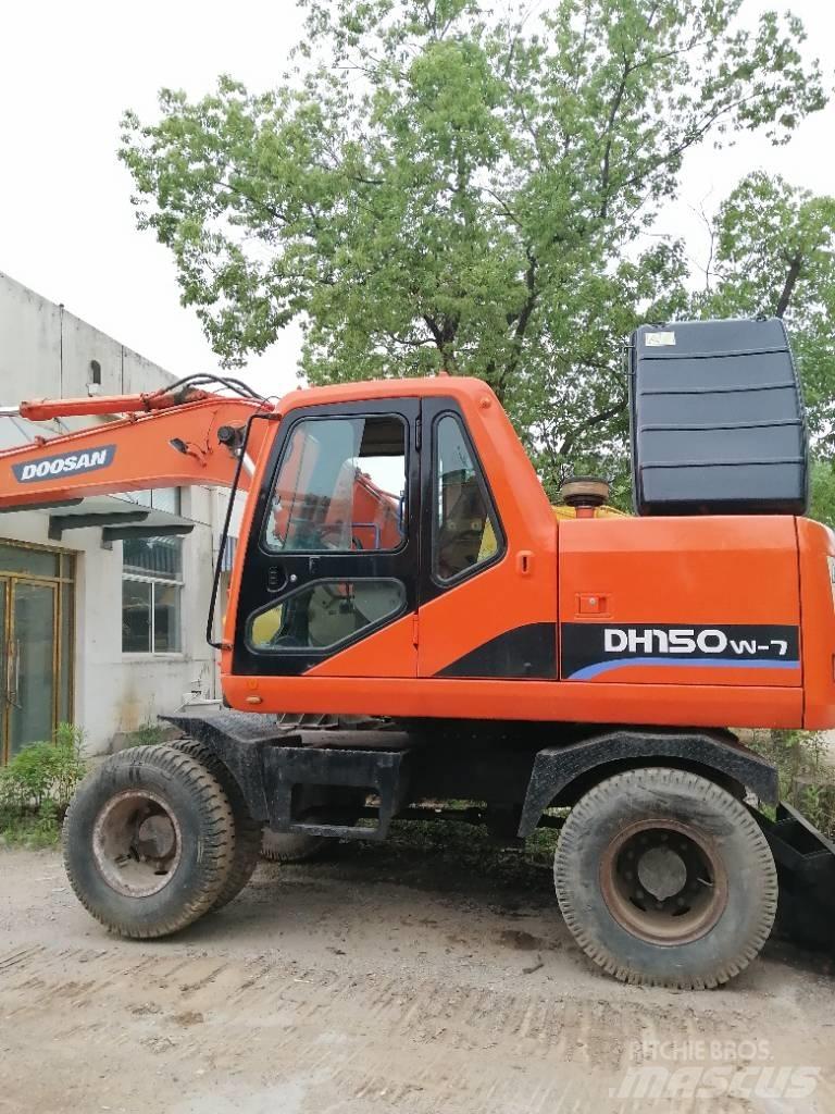 Doosan DH 150 W-7 履带挖掘机