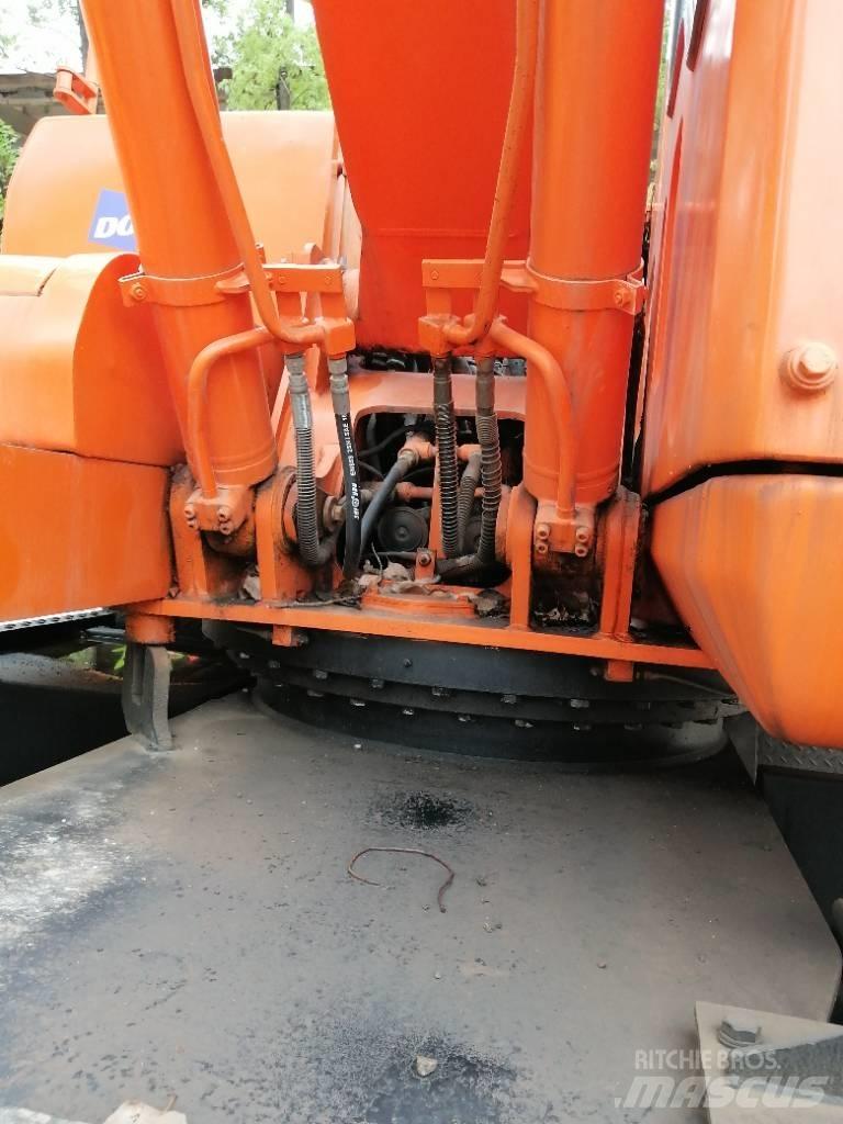 Doosan DH 150 W-7 履带挖掘机