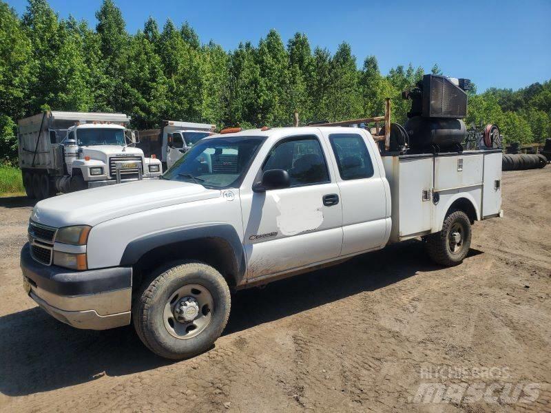 GMC 2500 皮卡车