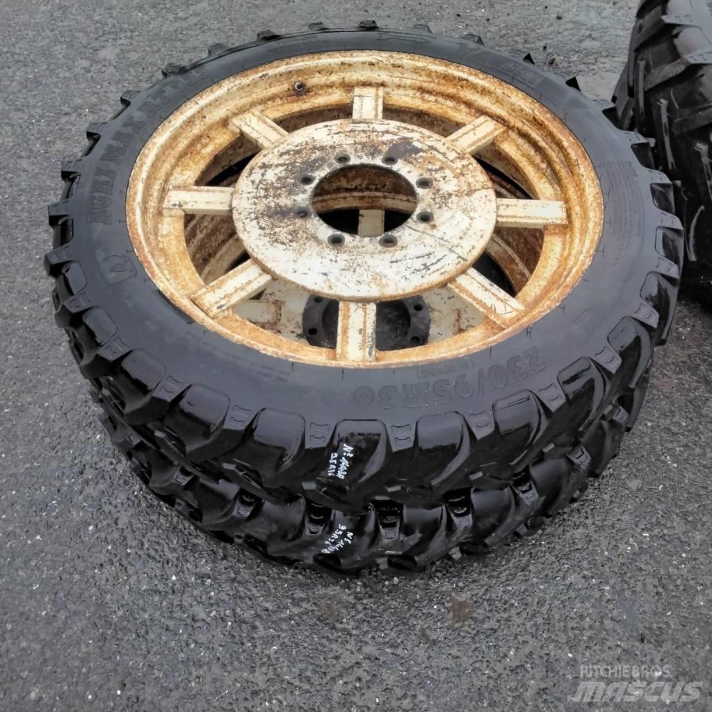 BKT 9.5R36 轮胎、车轮、轮圈